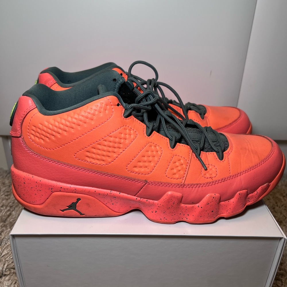Nike Air Jordan 9 Retro Low